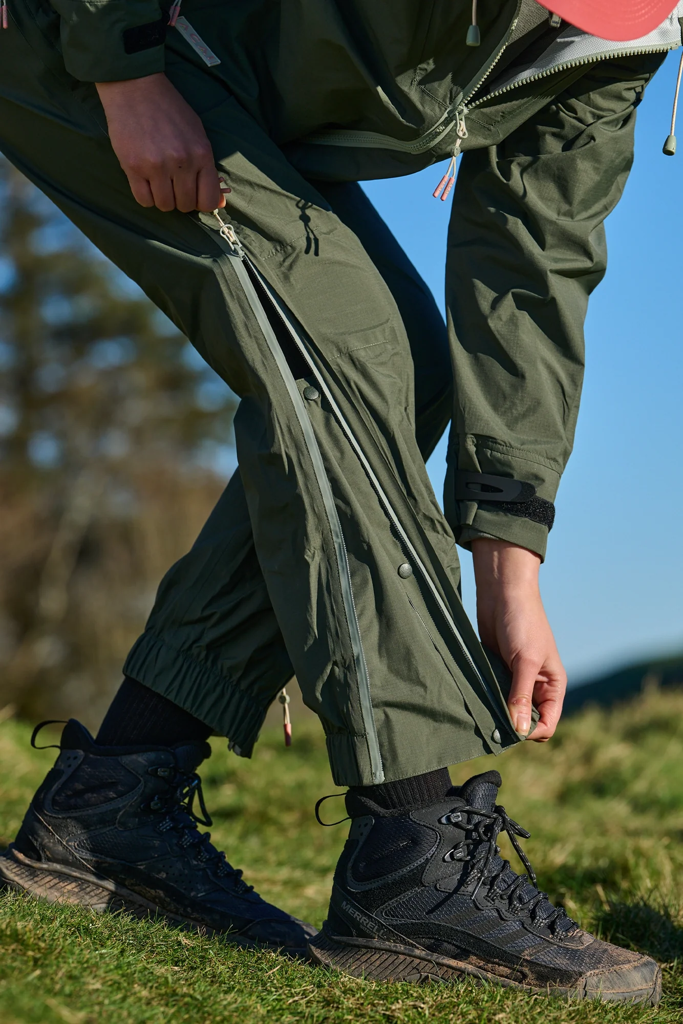 Off Grid Overtrousers - Deep Sage - Image 9