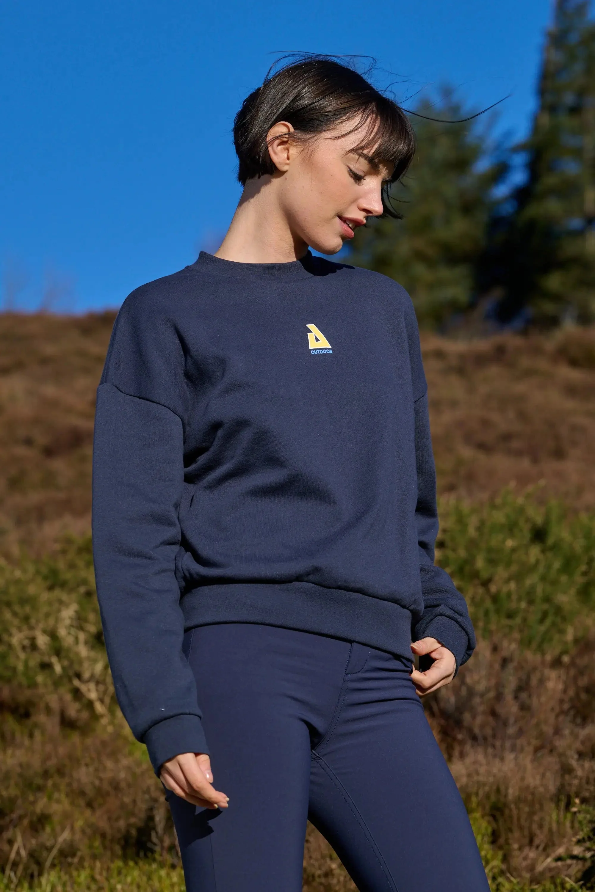 Retreat Crew Neck Sweatshirt - Deep Navy - Image 4